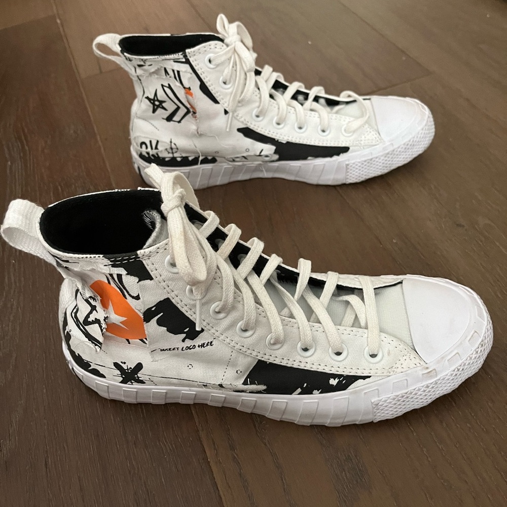 Converse Unisex Unt1tl3d Script Print White W/Blk… - image 7